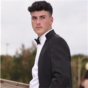 Studente 1 anno di università (lettere) impartisce lezioni in tutte le materie per studenti di elementari e medie